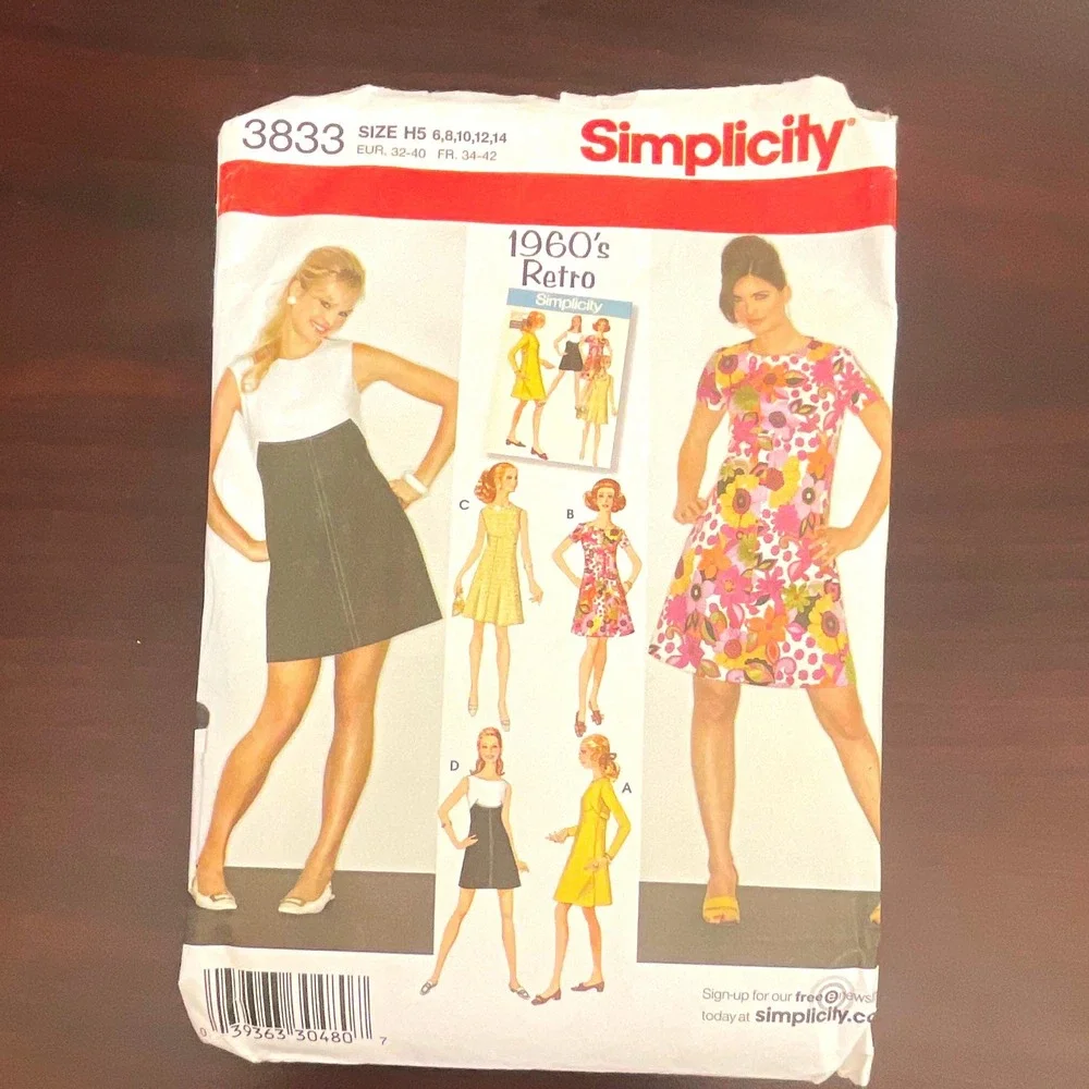 Simplicity 3833 1960s Retro Misses Petite Dress‎ Sewing Pattern Size 6-14 Uncut